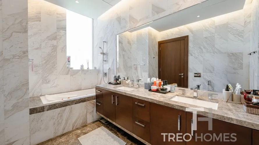 Apartamento de 4 dormitorios en Jumeirah Lake Towers, UAE No. 548 № 7