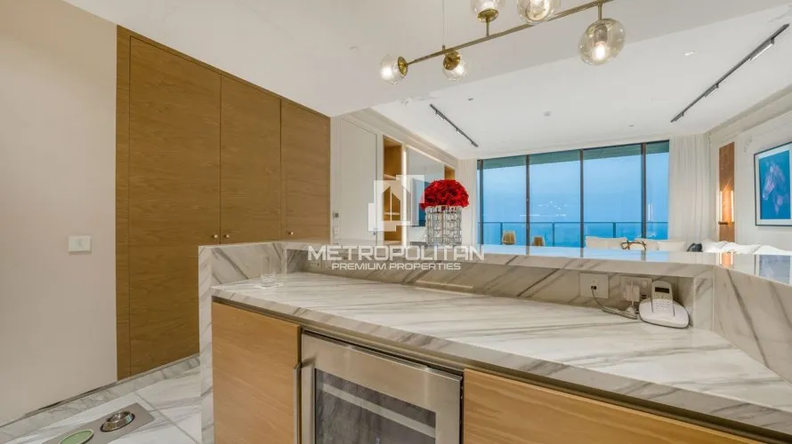 Apartamento de 2 dormitorios en Palm Jumeirah, UAE No. 1608 № 2