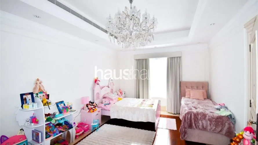 Villa de 5 dormitorios en Arabian Ranches, UAE No. 878 № 13
