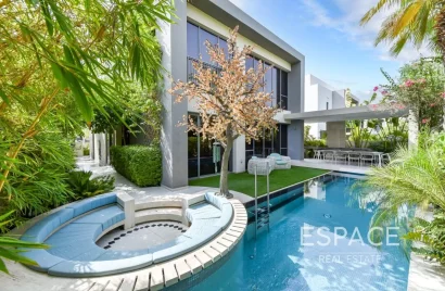 Villa de 4 dormitorios en Dubai Hills Estate, UAE No. 1287