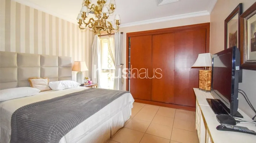 Villa de 5 dormitorios en Arabian Ranches, UAE No. 912 № 15