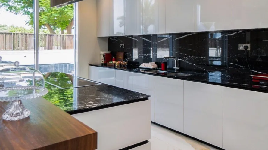 Villa de 7 dormitorios en Emirates Hills, UAE No. 322 № 22