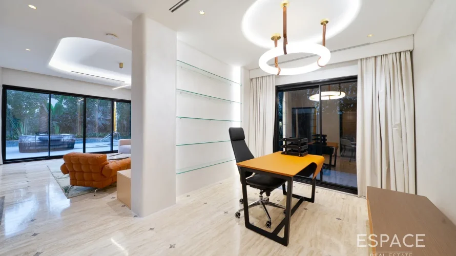 Villa de 4 dormitorios en Meadows, UAE No. 1256 № 2