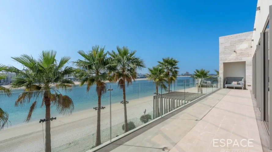 Almacén de 4 dormitorios en Palm Jumeirah, UAE No. 1255 № 16