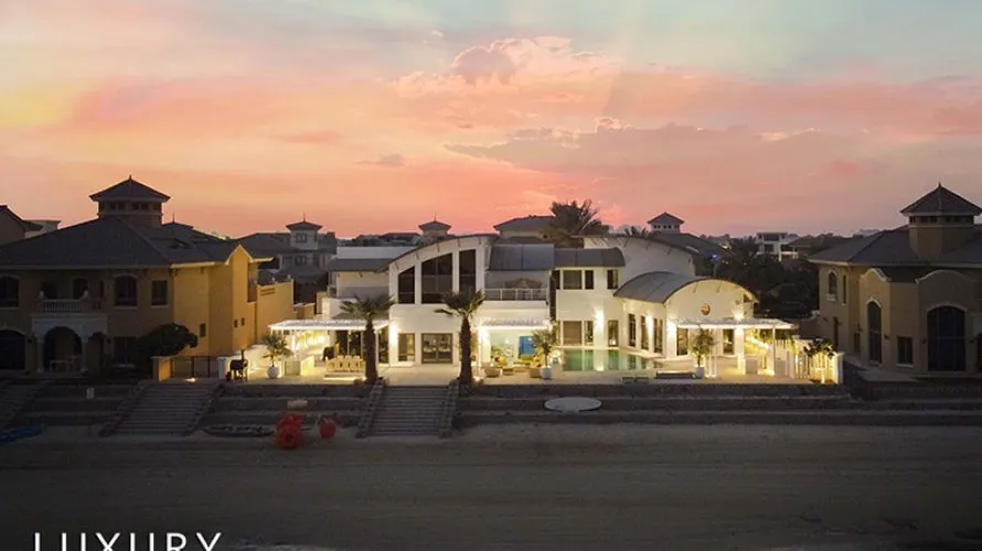 Villa de 6 dormitorios en Signature Villas, UAE No. 335 № 26