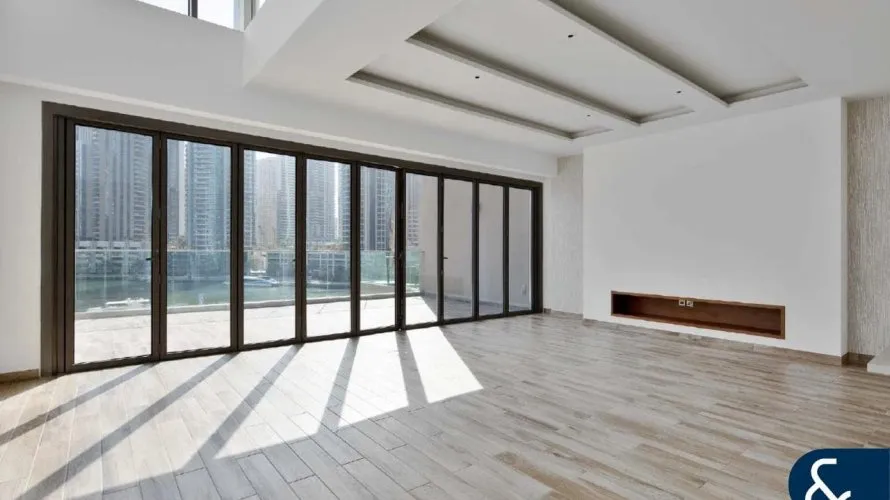 Apartamento de 3 dormitorios en Dubai Marina, UAE No. 1759 № 1