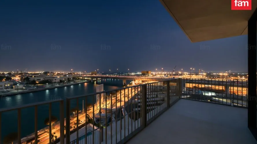 Apartamento de 4 dormitorios en Dubai, UAE No. 2012 № 25
