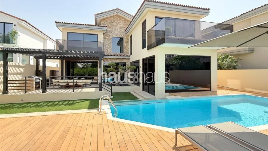 Villa de 5 dormitorios en Jumeirah Golf Estates, UAE No. 933 № 17