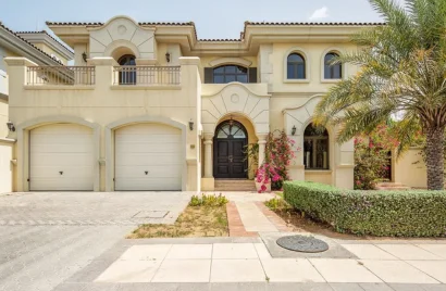Villa de 4 dormitorios en Palm Jumeirah, UAE No. 1790