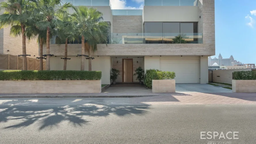 Almacén de 4 dormitorios en Palm Jumeirah, UAE No. 1255 № 18