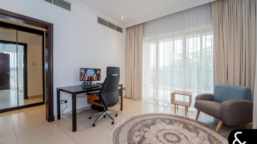 Villa de 5 dormitorios en Jumeirah Golf Estates, UAE No. 2257 № 15