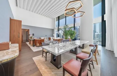 Apartamento de 4 dormitorios en Dorchester Collection Dubai, UAE No. 1631