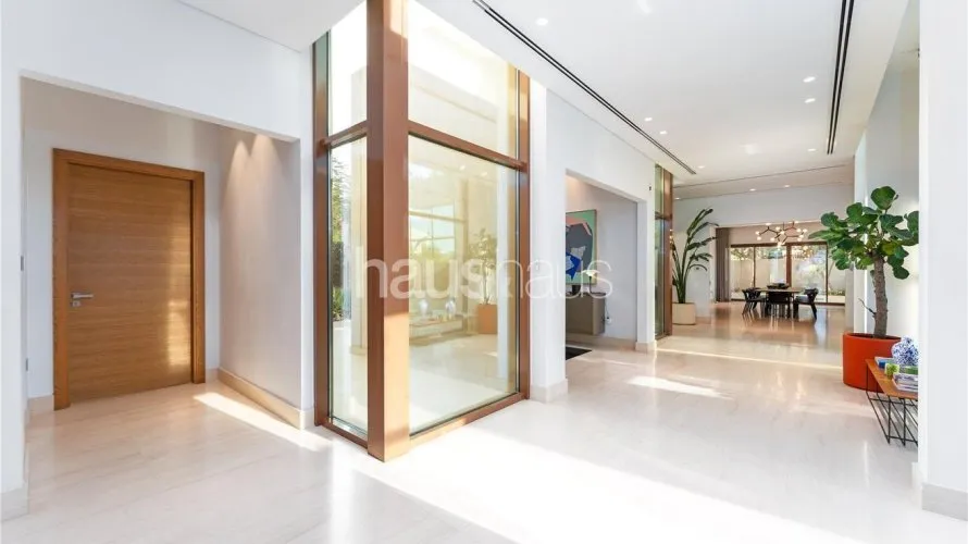 Villa de 5 dormitorios en Meydan, UAE No. 903 № 18