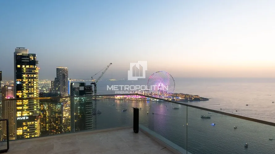 Apartamento de 5 dormitorios en 1 JBR, UAE No. 1555 № 26