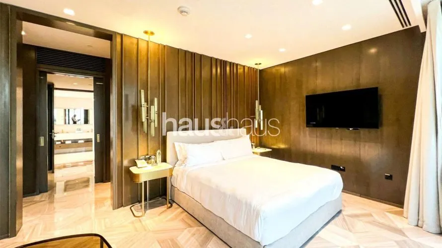 Villa de 5 dormitorios en FIVE Palm Jumeirah, UAE No. 951 № 8