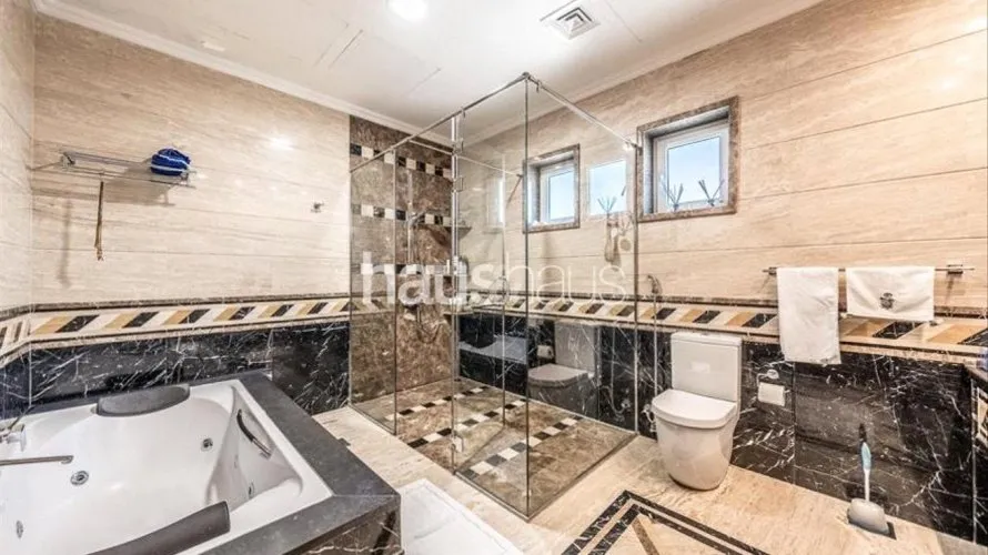 Villa de 7 dormitorios en Al Khawaneej, UAE No. 947 № 7