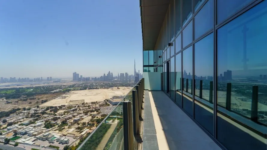 Apartamento de 3 dormitorios en Zabeel, UAE No. 2335 № 1