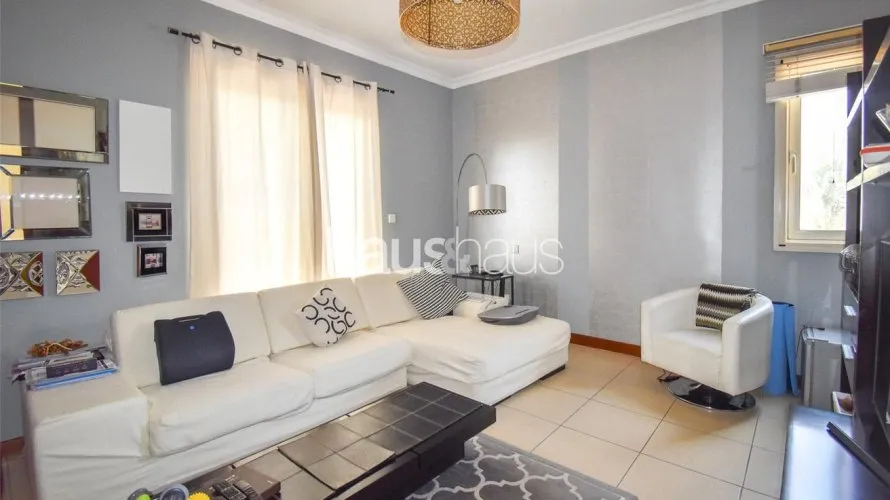Villa de 5 dormitorios en Arabian Ranches, UAE No. 912 № 10