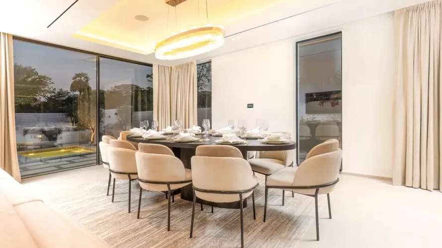 Villa de 6 dormitorios en Dubai, UAE No. 389 № 8