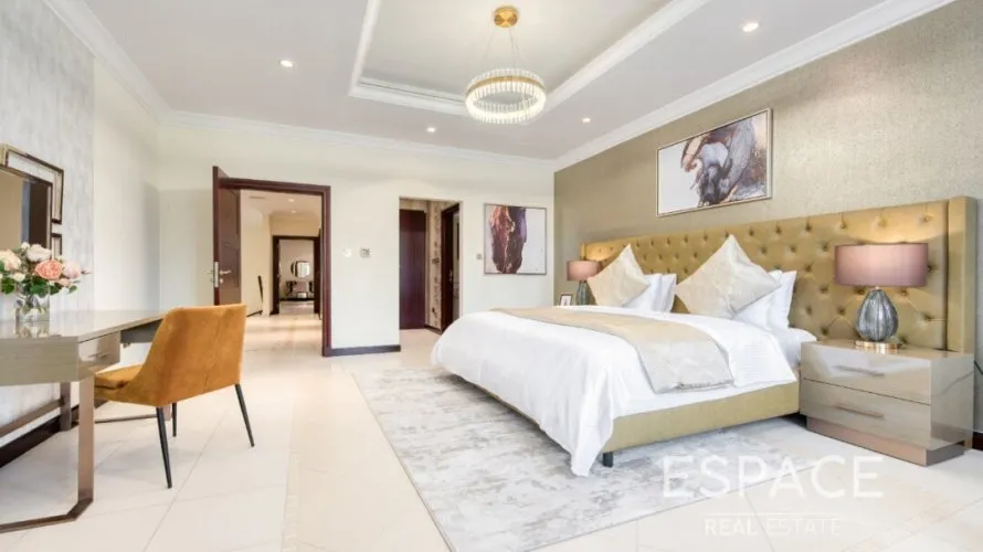 Villa de 5 dormitorios en Palm Jumeirah, UAE No. 1304 № 7