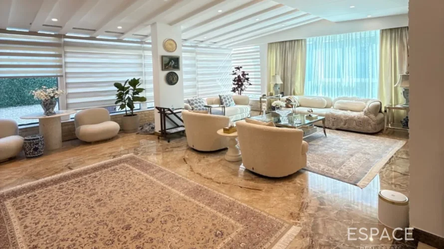 Villa de 5 dormitorios en Green Community Motor City, UAE No. 1498 № 2
