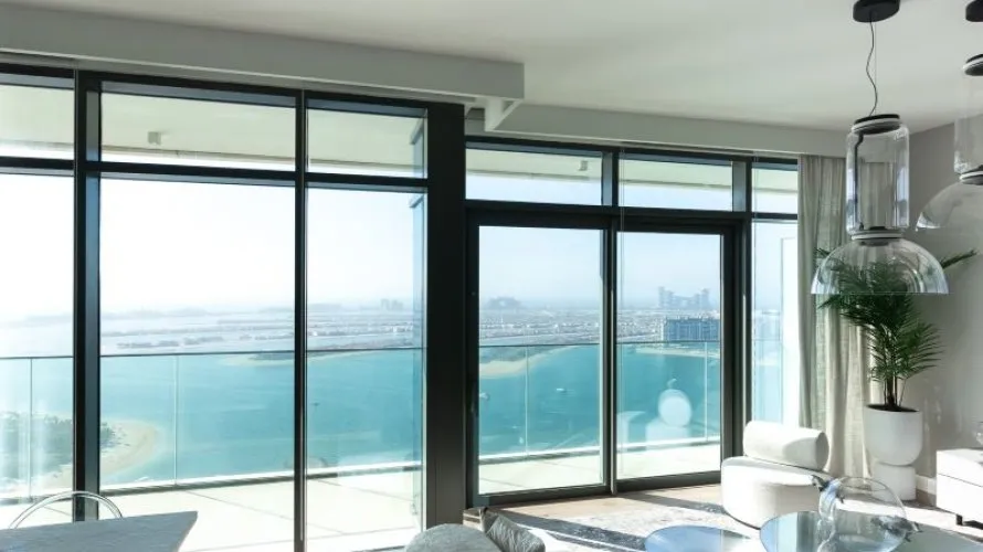 Apartamento de 4 dormitorios en Dubai, UAE No. 464 № 1