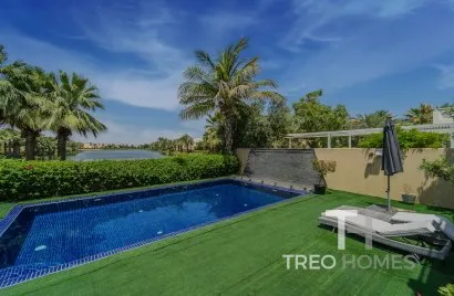 Villa de 5 dormitorios en Meadows, UAE No. 542