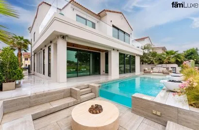 Villa de 5 dormitorios en Dubai, UAE No. 2251