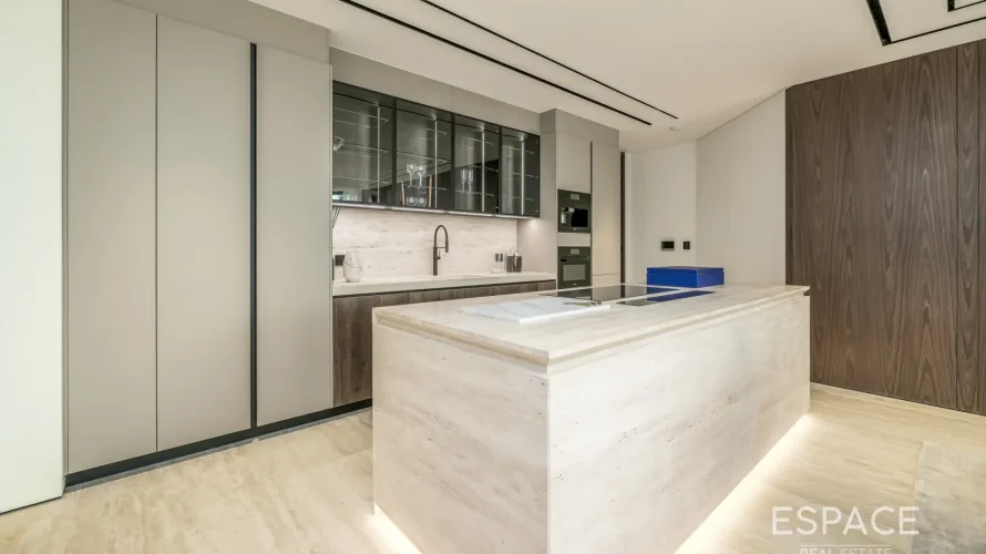 Villa de 5 dormitorios en Palm Jumeirah, UAE No. 1309 № 6