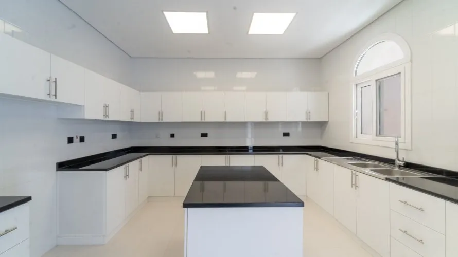 Villa de 6 dormitorios en Dubai, UAE No. 2181 № 21