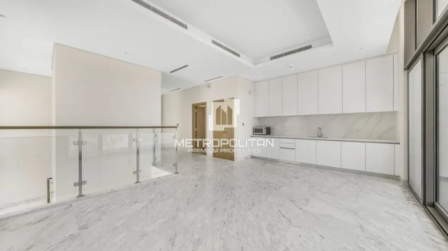 Villa de 4 dormitorios en District One, UAE No. 1558 № 9
