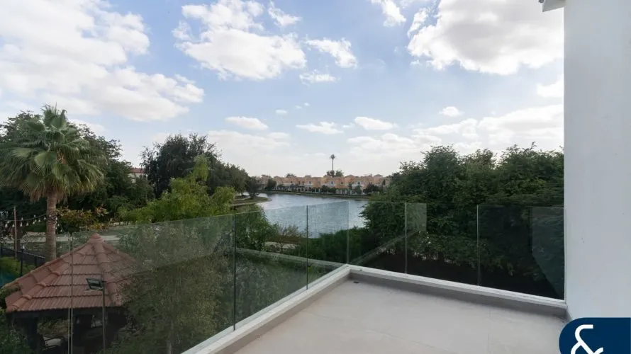 Villa de 5 dormitorios en Jumeirah Islands, UAE No. 2287 № 25
