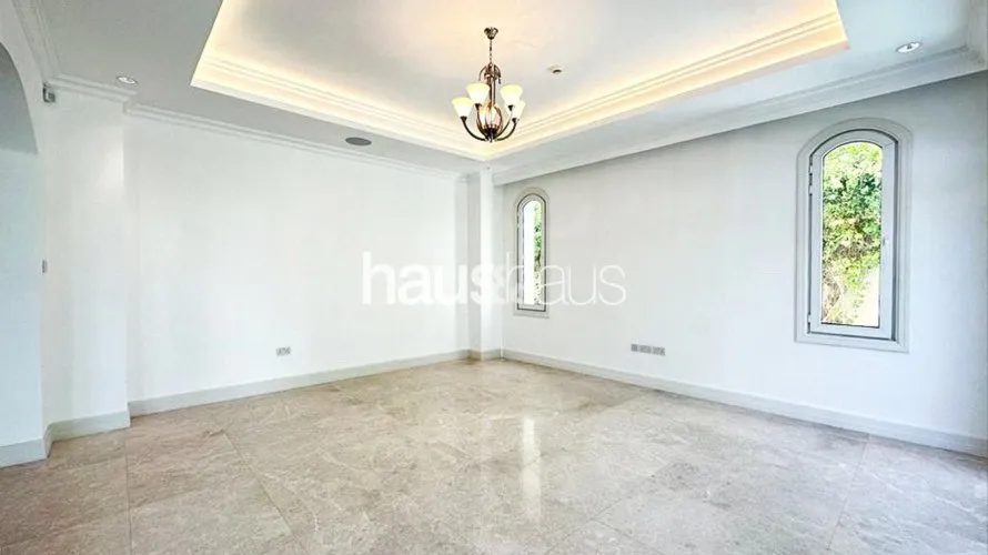 Villa de 4 dormitorios en Jumeirah Golf Estates, UAE No. 975 № 6