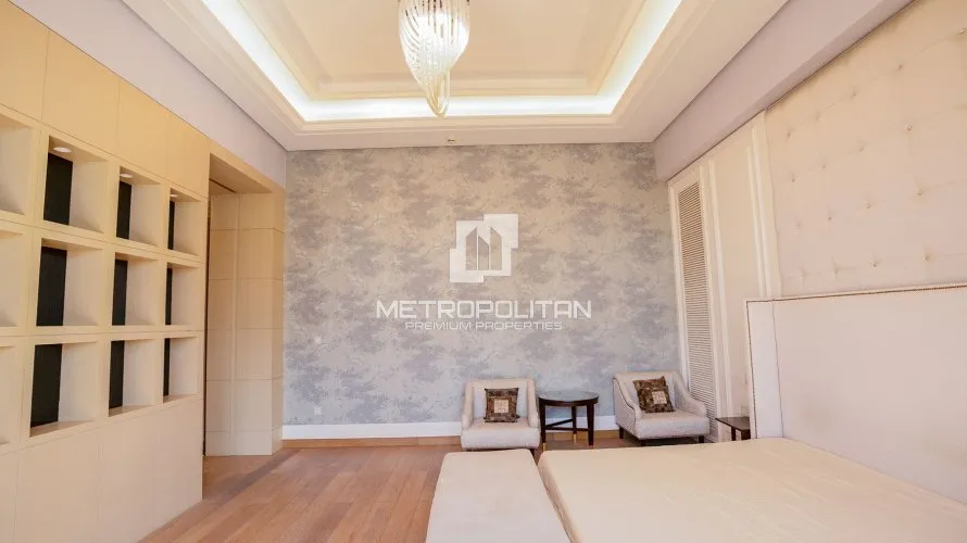 Villa de 6 dormitorios en Emirates Hills, UAE No. 525 № 13