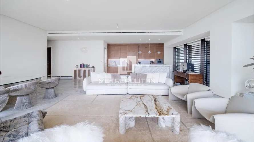 Apartamento de 2 dormitorios en Palm Jumeirah, UAE No. 1654 № 1