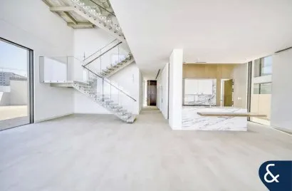 Villa de 5 dormitorios en Dubai, UAE No. 2255