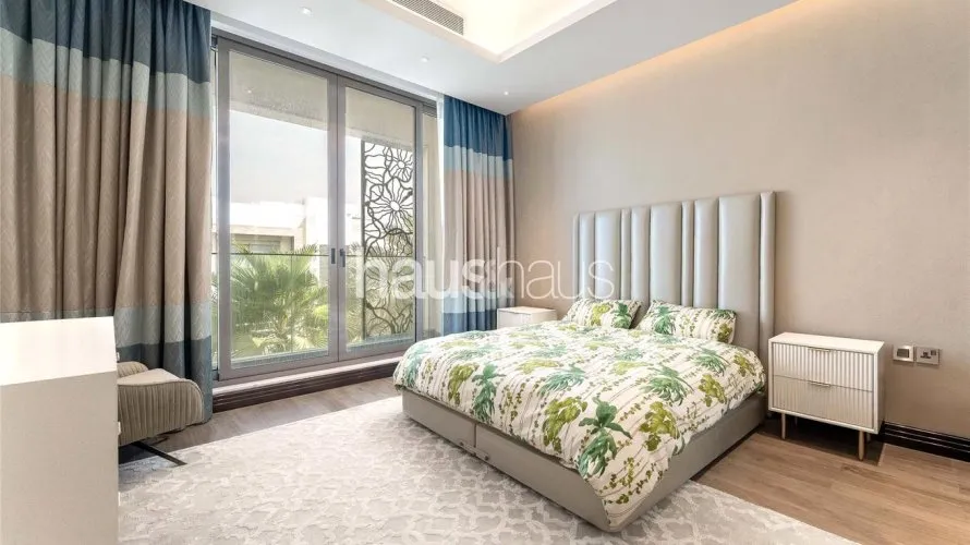 Villa de 5 dormitorios en Garden Homes, UAE No. 939 № 11