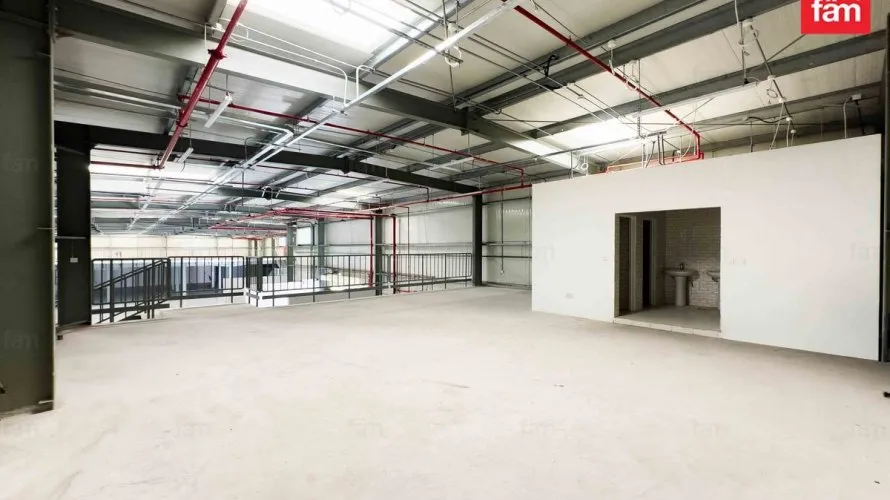 Almacén de 1909.2m² en Dubai, UAE No. 2616 № 4