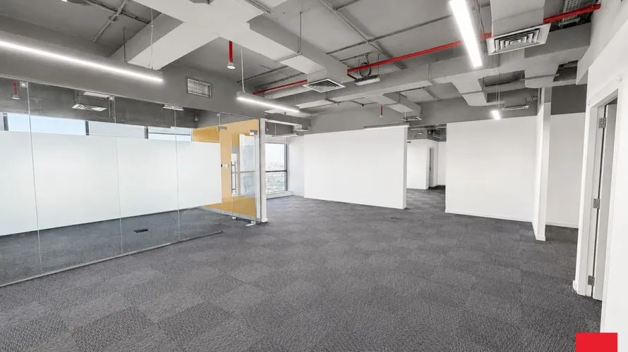 Oficina de 578.1m² en Dubai, UAE No. 3060 № 7