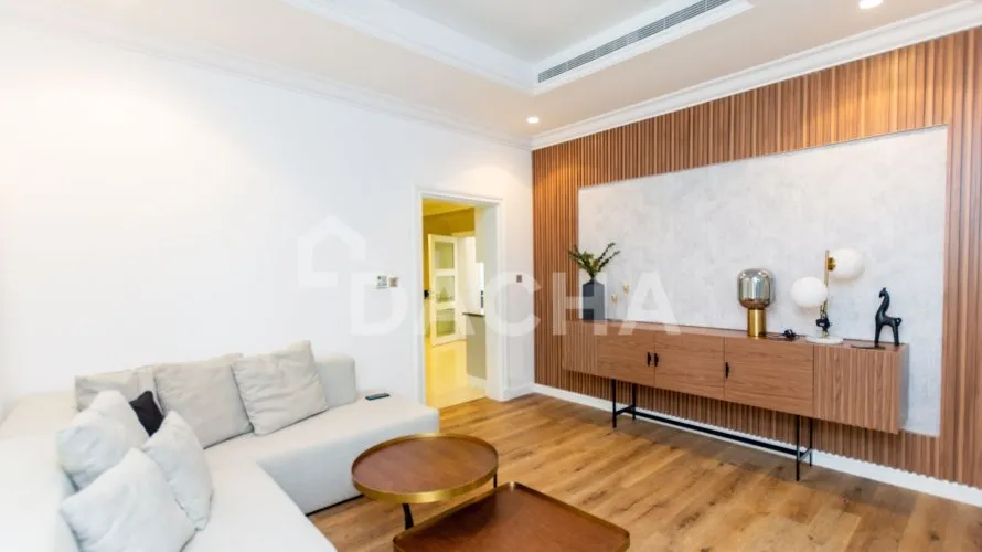 Villa de 4 dormitorios en Canal Cove Villas, UAE No. 3069
