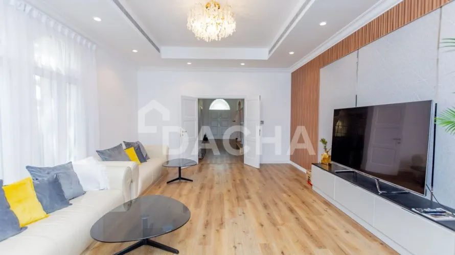 Villa de 4 dormitorios en Canal Cove Villas, UAE No. 3069 № 2