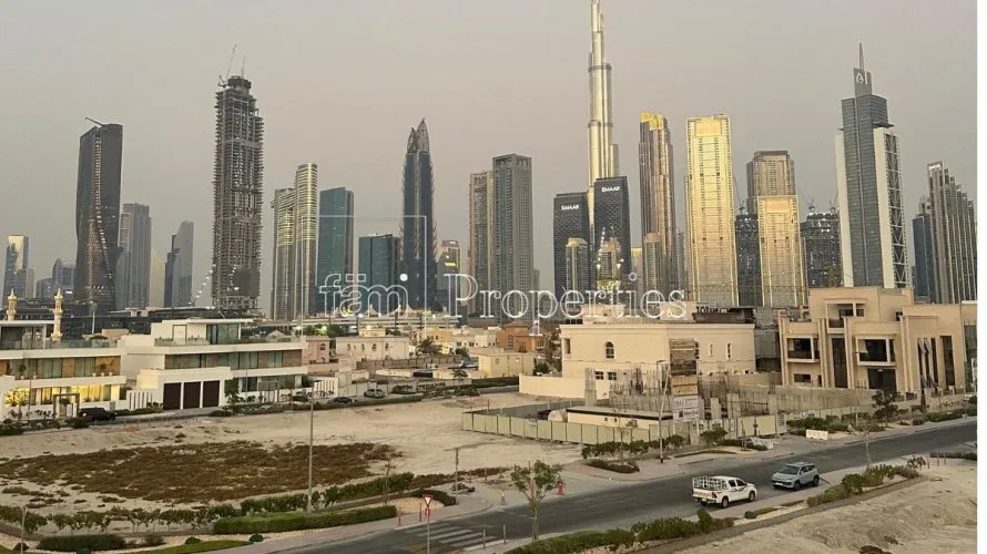 Terreno de 930.3m² en Al Wasl, UAE No. 3051