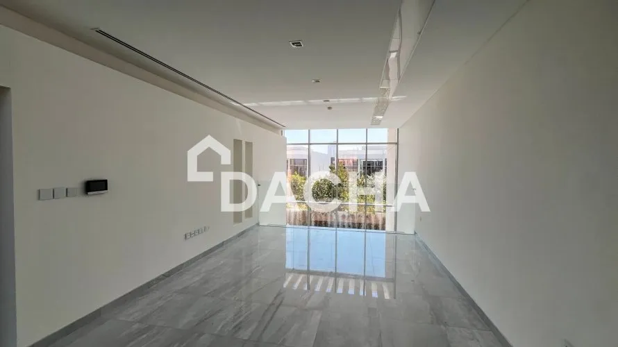 Villa de 4 dormitorios en District One, UAE No. 3132 № 8