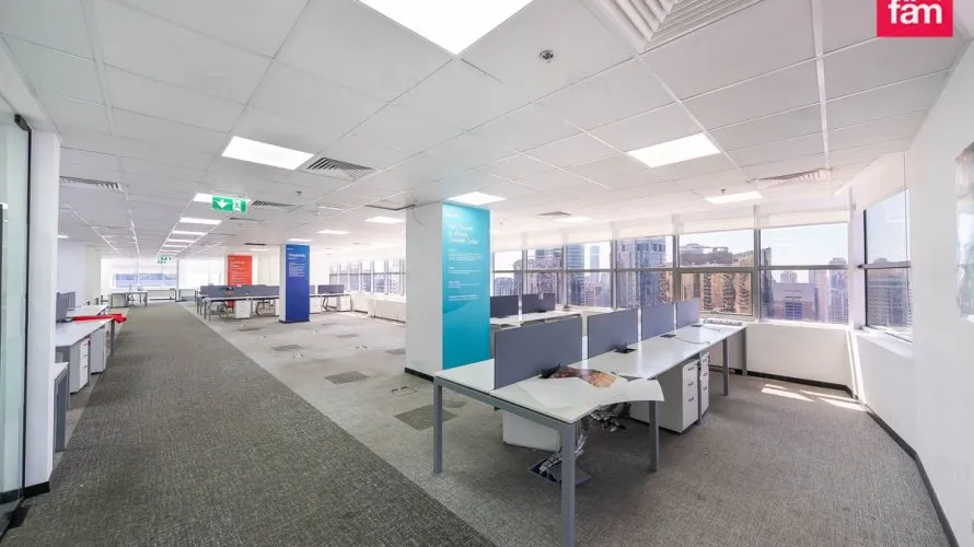 Oficina de 1121.7m² en Dubai, UAE No. 3188 № 13
