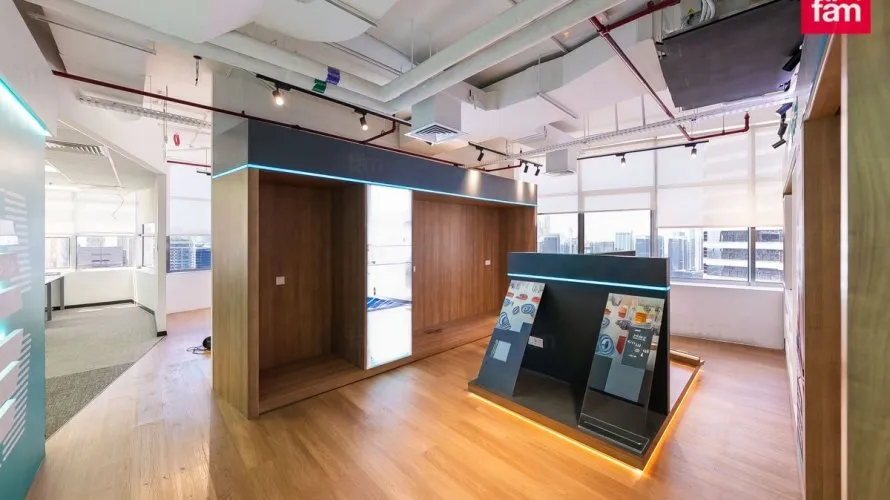 Oficina de 1121.7m² en Dubai, UAE No. 3188 № 9