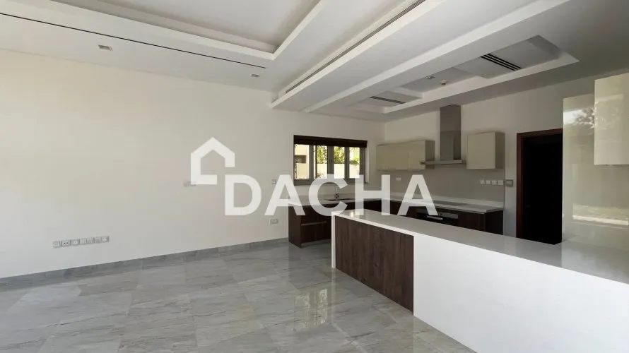 Villa de 4 dormitorios en District One, UAE No. 3132 № 4