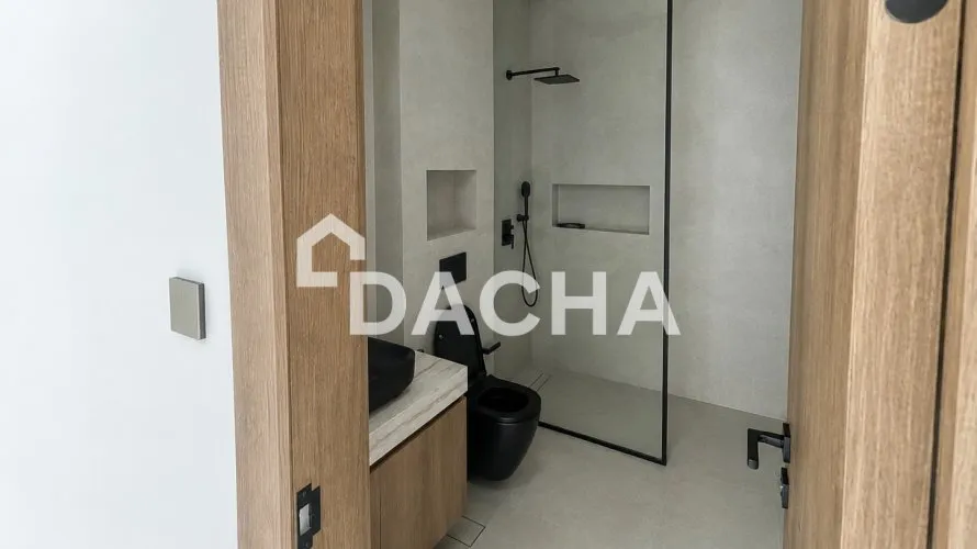 Villa de 6 dormitorios en Jumeirah Park Homes, UAE No. 3126 № 5