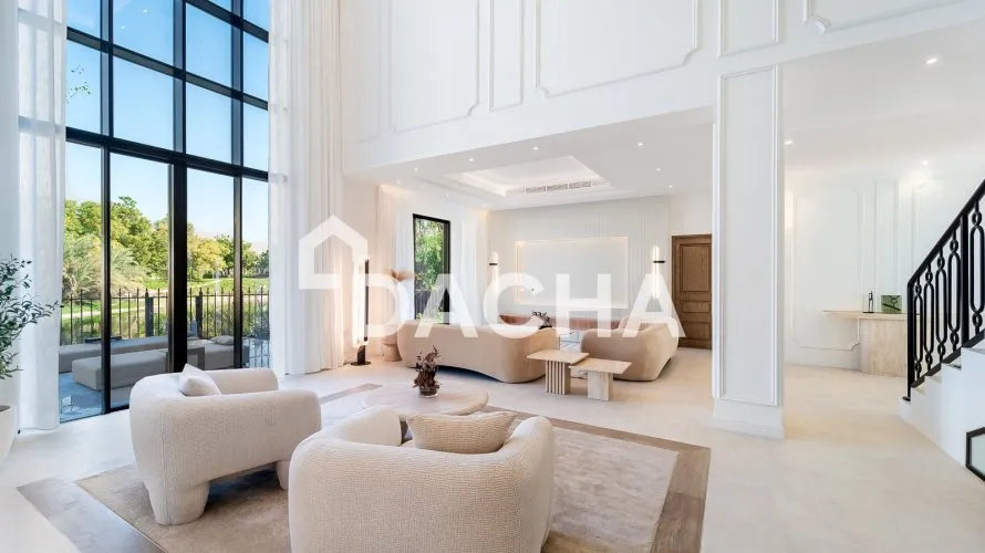 Villa de 4 dormitorios en Jumeirah Islands, UAE No. 3164