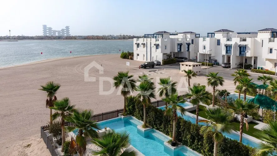 Villa de 5 dormitorios en Palma Residences, UAE No. 3282 № 24