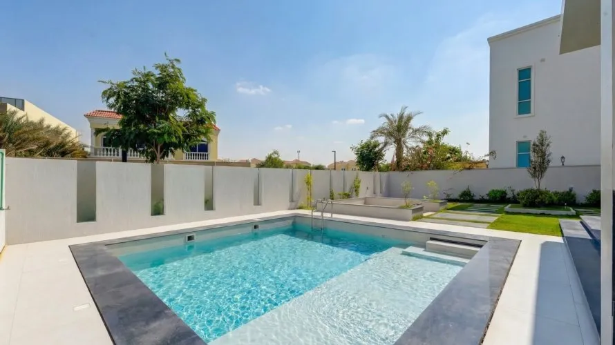 Villa de 6 dormitorios en Jumeirah Park, UAE No. 3513 № 2
